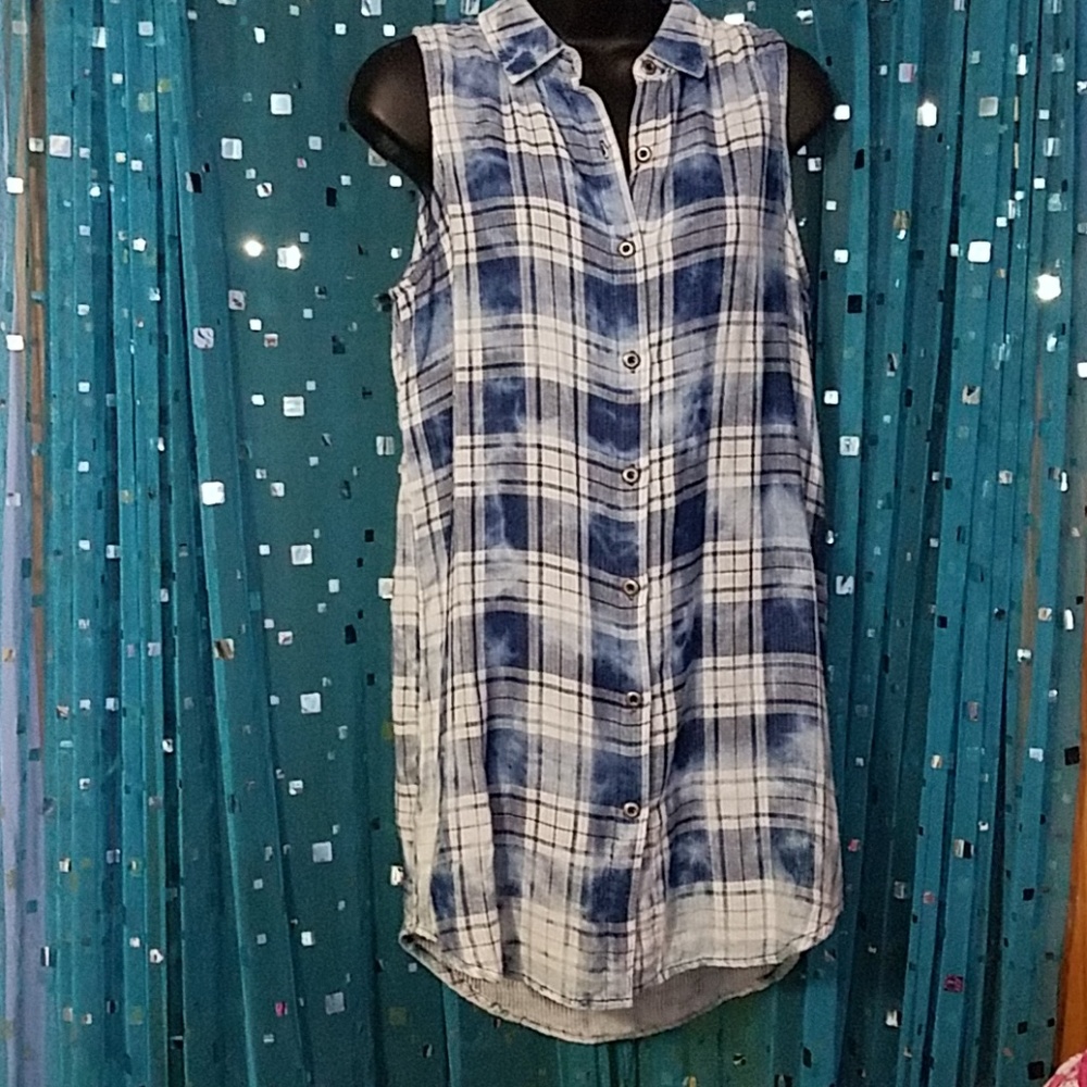 Kenneth Cole Reaction shirt/tunic